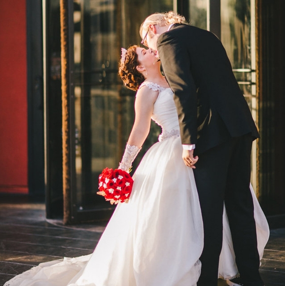 Meet your Posher, Faith C - Picture 3 of 8